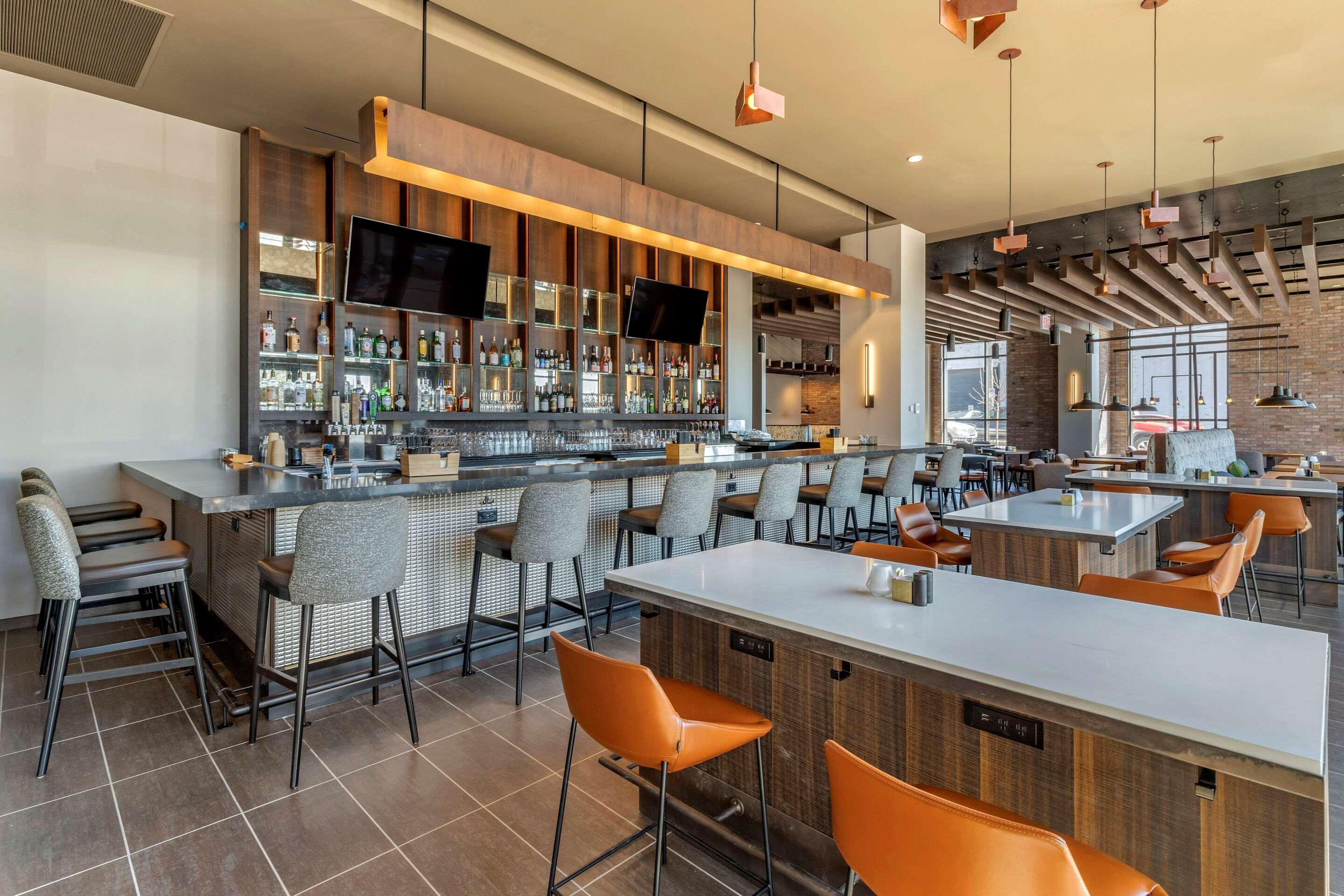 Hotel Cambria Dc Navy Yard Riverfront