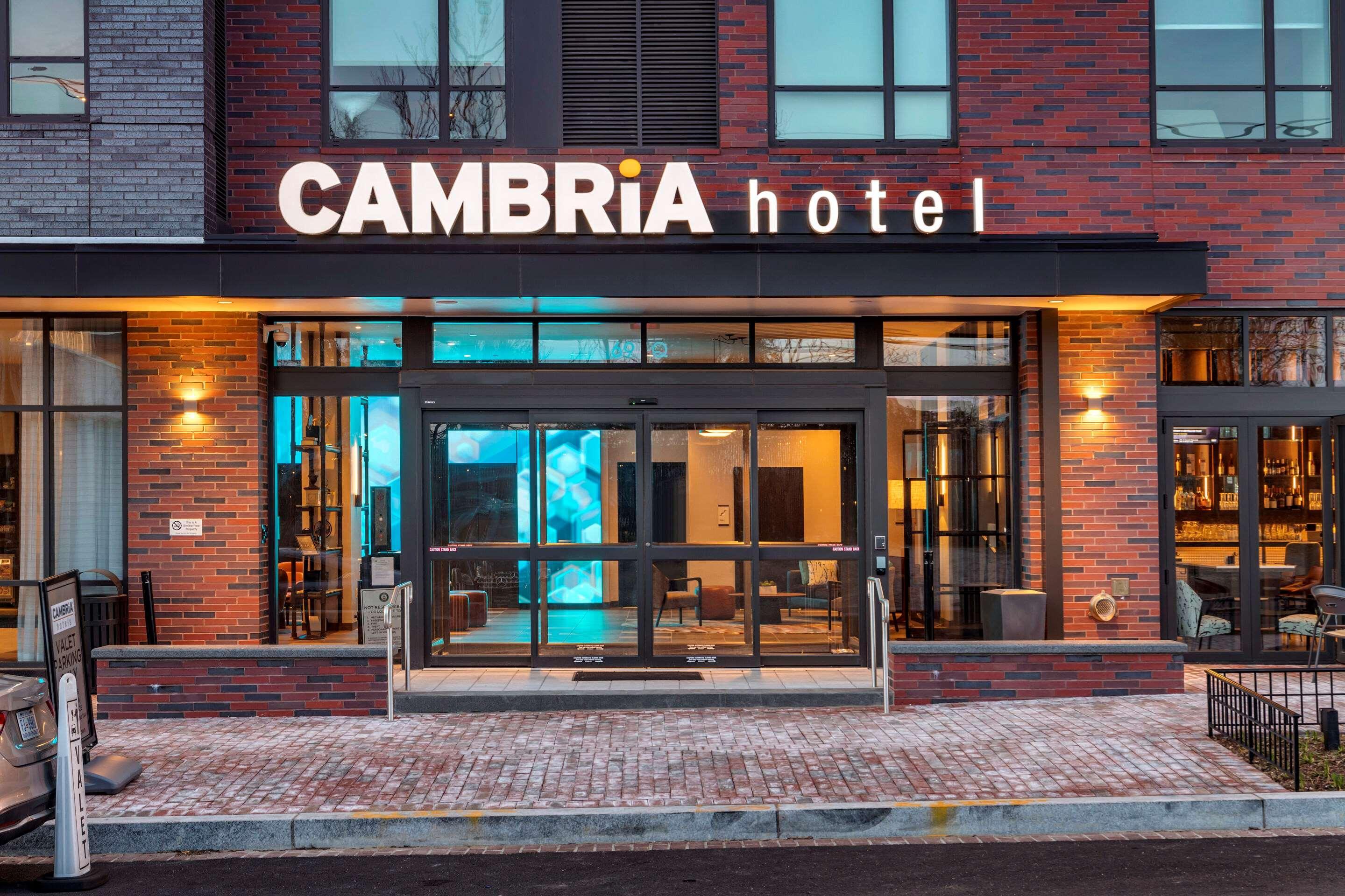 Hotel Cambria Dc Navy Yard Riverfront