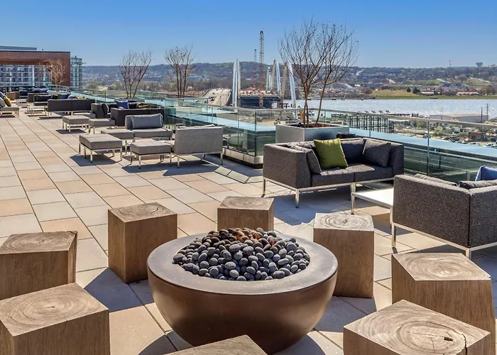 Cambria Hotel Washington Dc Navy Yard Riverfront