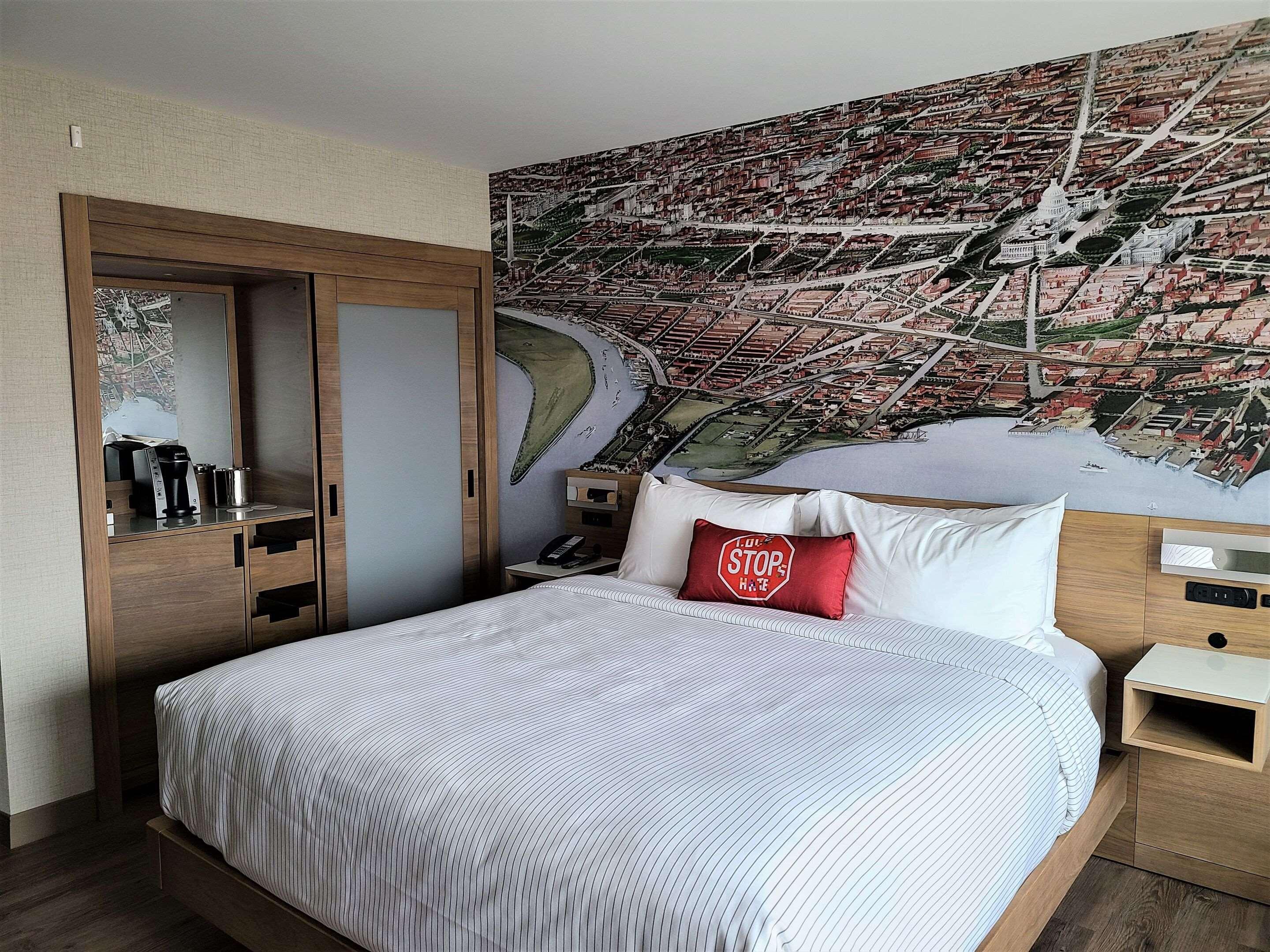 Cambria Dc Navy Yard Riverfront Hotel Washington