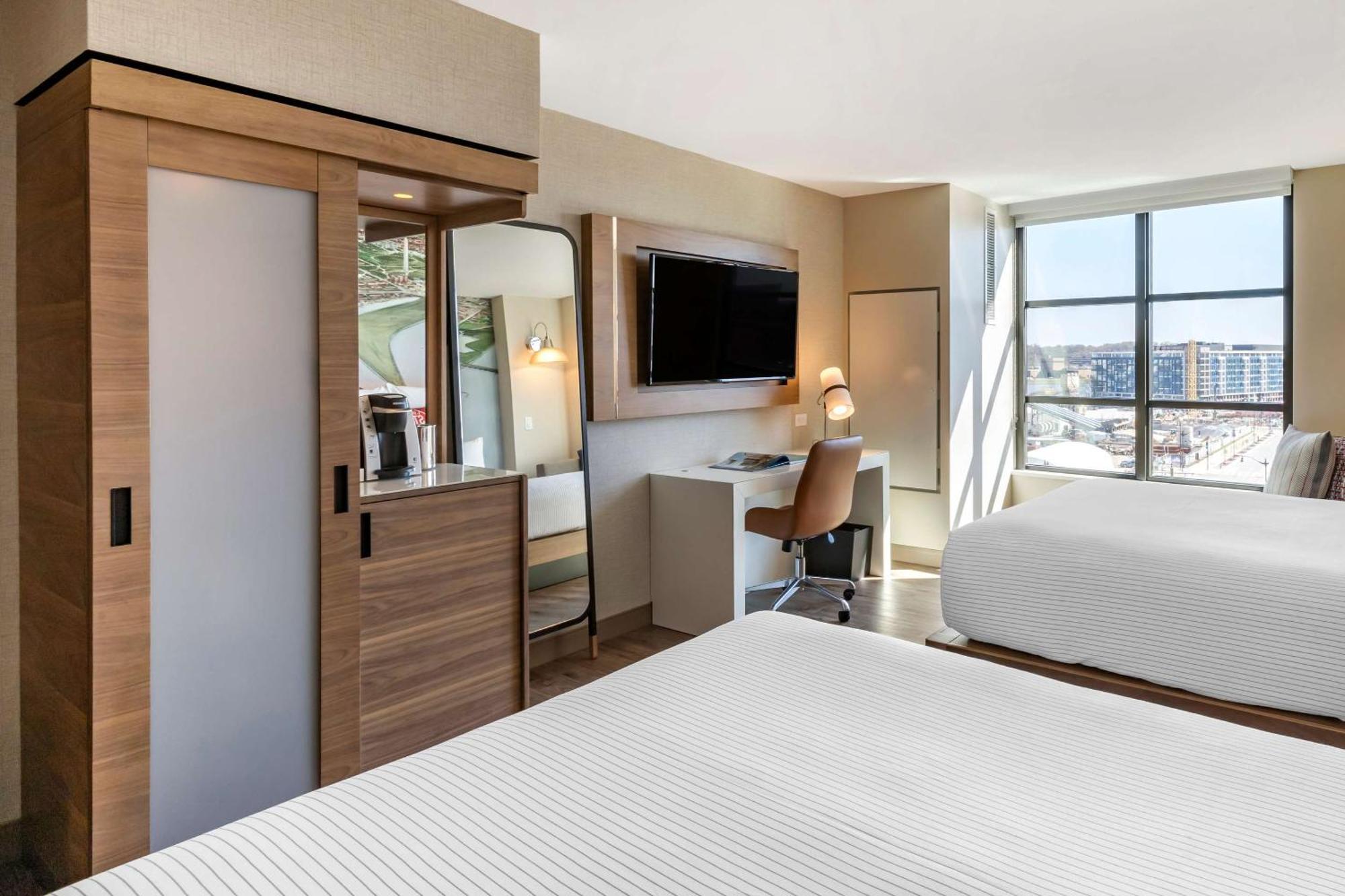 Cambria Dc Navy Yard Riverfront 4*